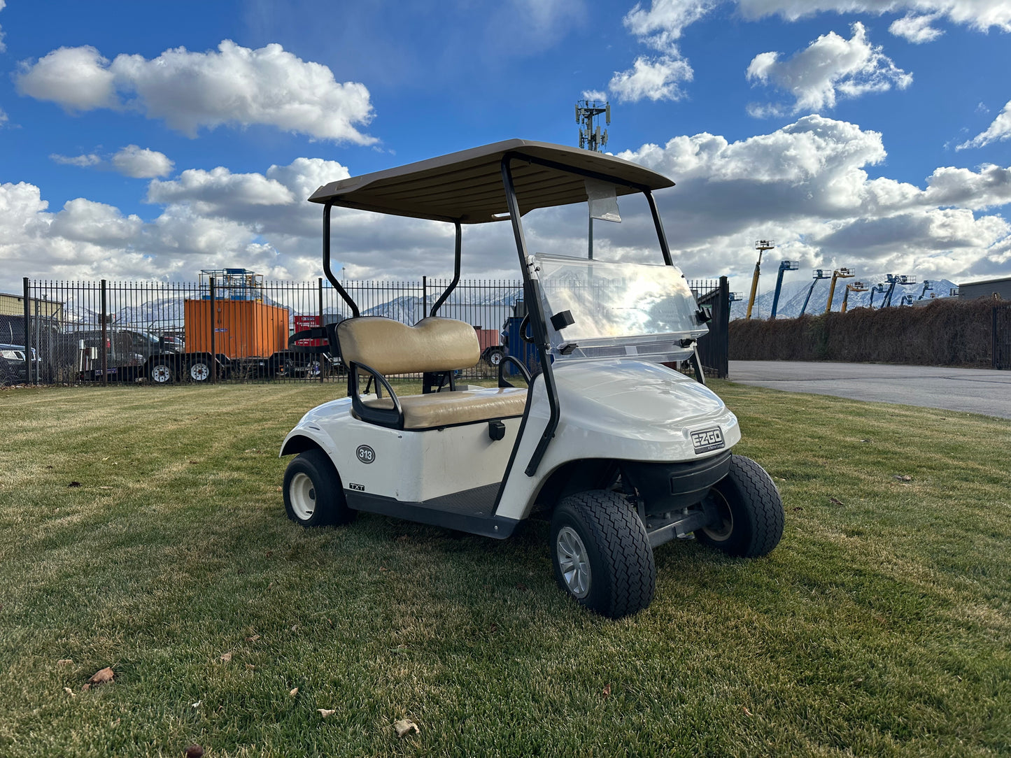 EZGO TXT ELECTRIC 48V 4-PASSENGER GOLF CAR