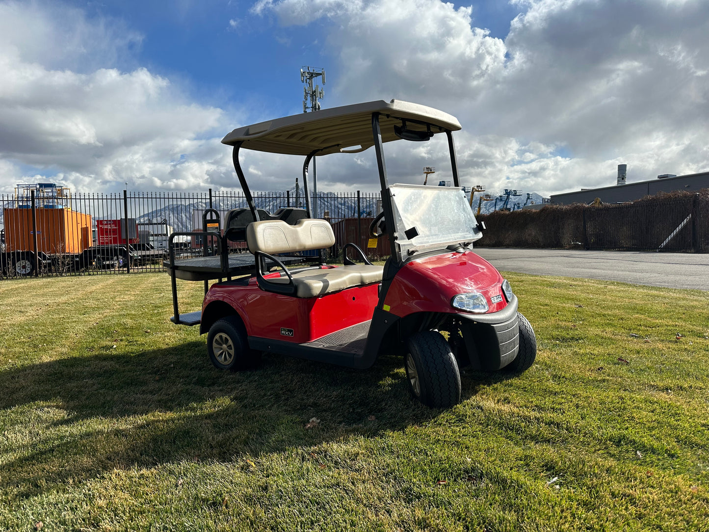 RXV ELITE LITHIUM GOLF CAR 4-PASSENGER -SOLD OUT
