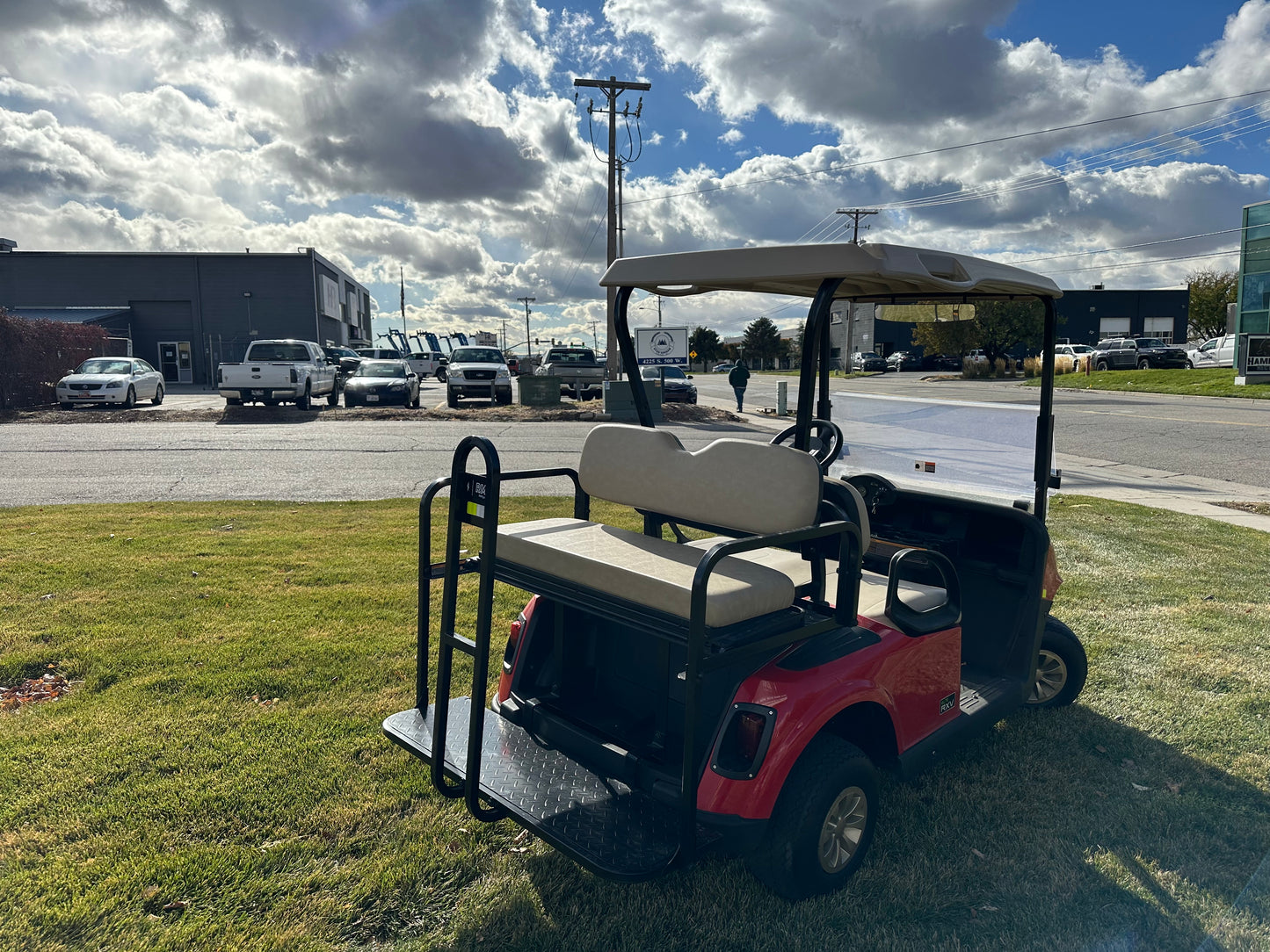 RXV ELITE LITHIUM GOLF CAR 4-PASSENGER -SOLD OUT