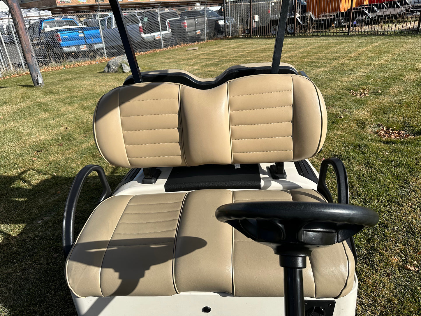 RXV ELITE LITHIUM GOLF CAR 4-PASSENGER