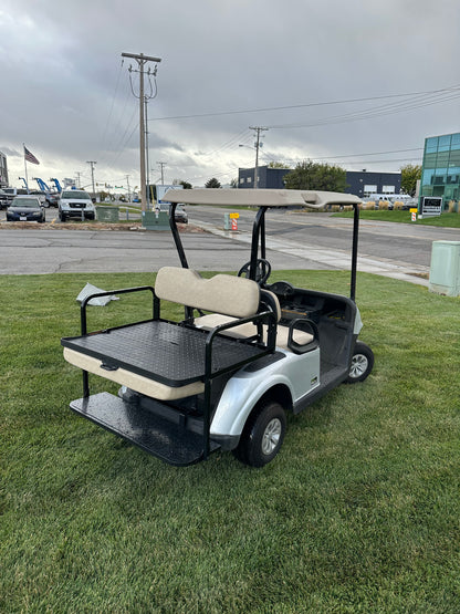 EZGO Freedom® RXV® ELiTE™ Platinum 4 Passenger