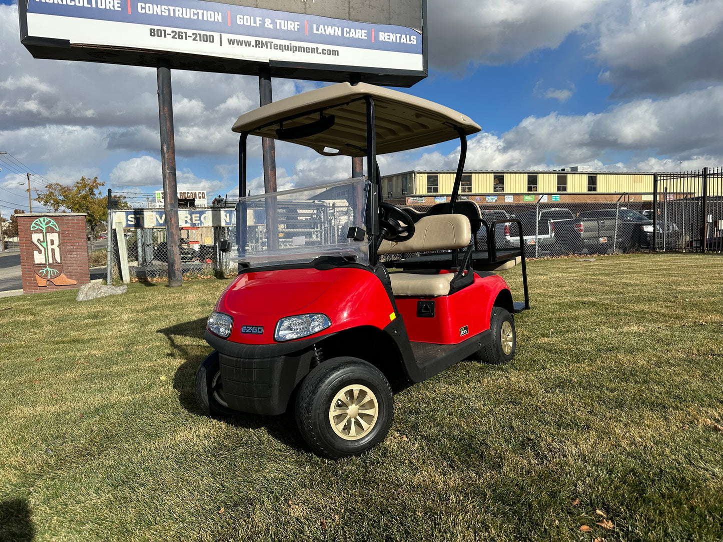 RXV ELITE LITHIUM GOLF CAR