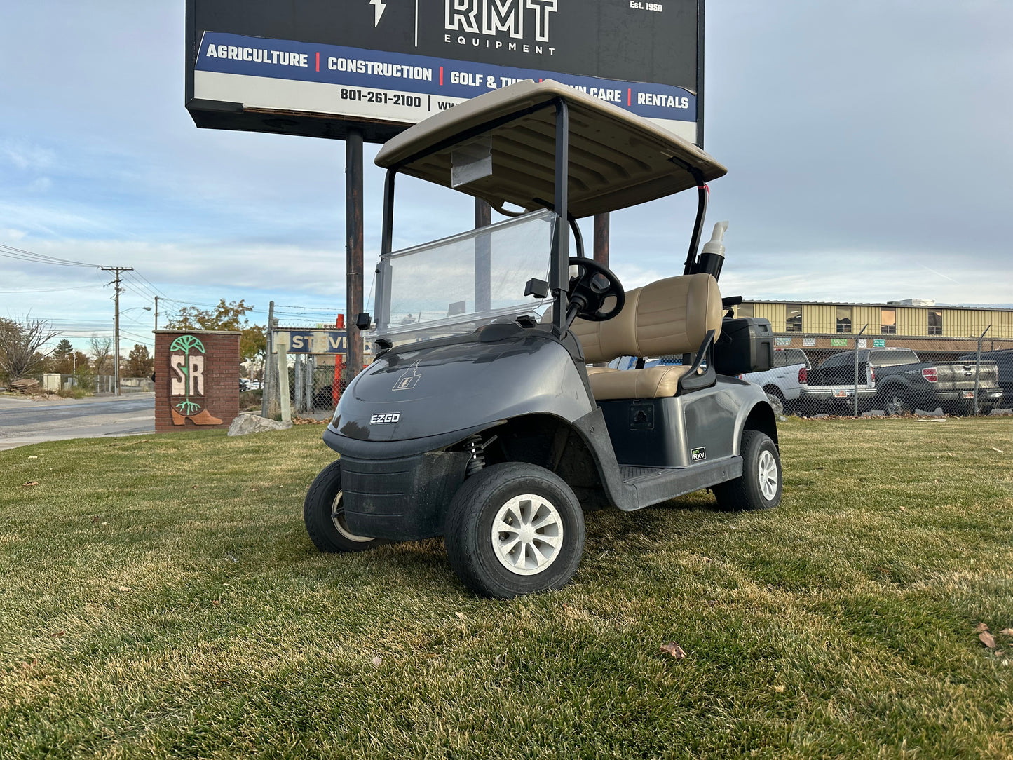 RXV ELITE LITHIUM GOLF CAR